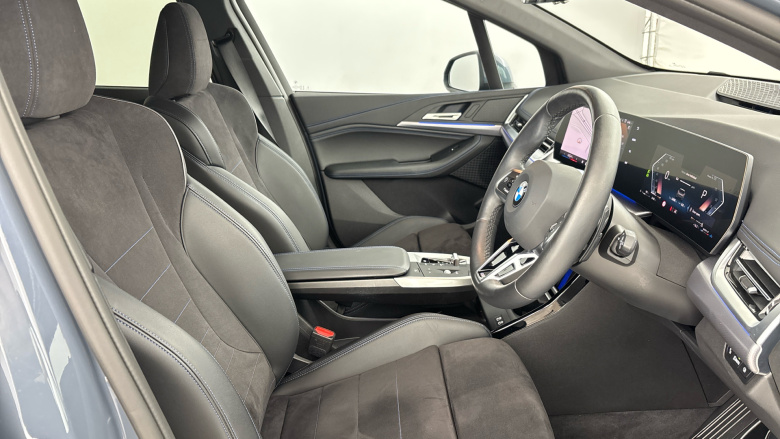 BMW 2 Series 220i MHT M Sport 5dr DCT [Tech Plus Pack] Petrol Hatchback